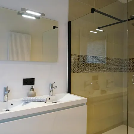 Maison Maxine, Vakantiewoning Voor 12 Personen 니우포르트